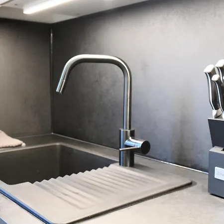 Modern Design In Essen-mitte For 4 *