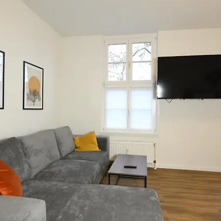 Modern Design In Essen-mitte For 4 شقة