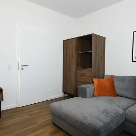 Apartman Modern Design In Essen-mitte For 4 Essen