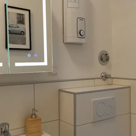 Apartman Modern Design In Essen-mitte For 4 *